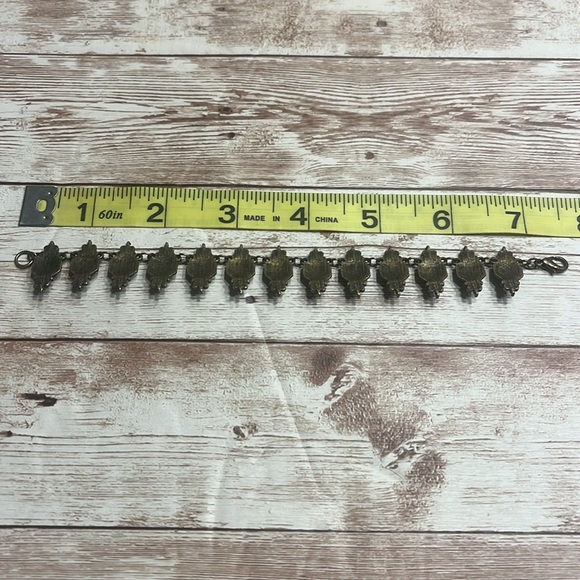 Hand crafted Red Stone Bracelet - Picture 5 of 5